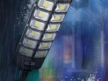 Solárna LED lampa s diaľkovým ovládaním
