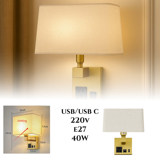 Nástenná lampa s integrovaným USB/USB-C nabíjaním + zásuvka